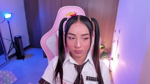 mia  nicolle online show from 01-18-26, 02:26