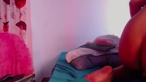 Mia online show from 12-15-24, 06:59