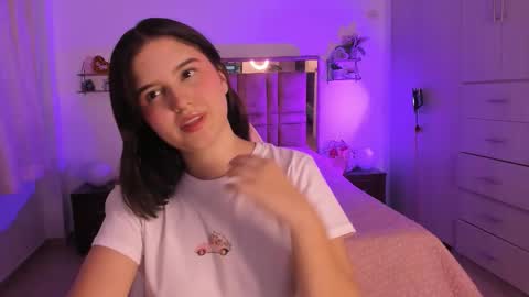 Snapshot of miaacute2 chatting on 03-02-26, 10:05 Mia online show from 03-02-26, 10:05