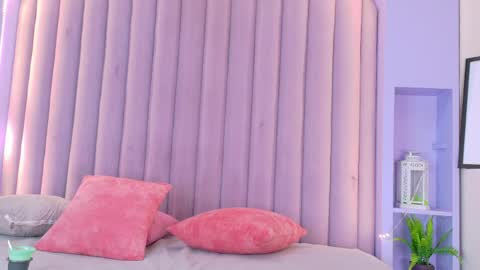 Snapshot of miaanderson__ chatting on 04-09-26, 11:59 miaanderson__ online show from 04-09-26, 11:59