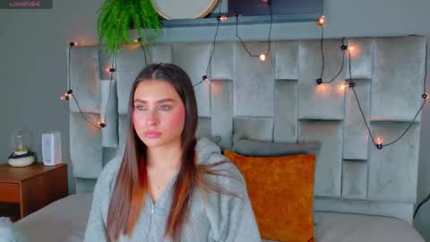 miaanderson__ online show from 05-18-26, 12:55