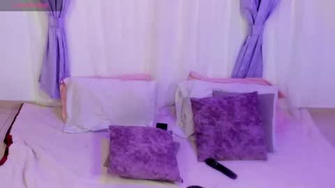 mia red hair molly short hair online show from 06-11-26, 12:32