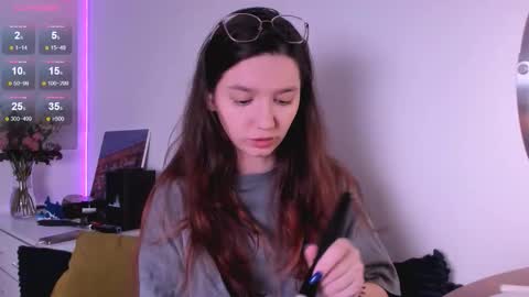 mia online show from 12-23-25, 09:29