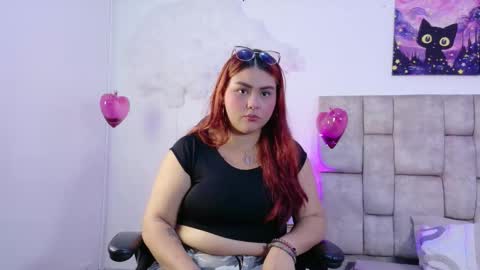 miablumm_ online show from 02-25-26, 04:16