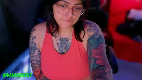 Snapshot of miacanela_xo chatting on 11-29-25, 03:31 Mia online show from 11-29-25, 03:31