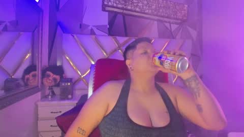 Snapshot of miacapucci1 chatting on 02-22-25, 09:26 online show from 02-22-25, 09:26