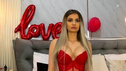 Mia online show from 02-24-26, 09:46