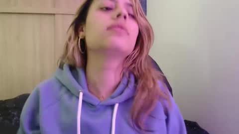 Miia  online show from 12-03-25, 03:32