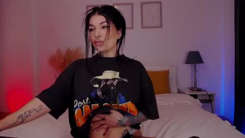 miacute4u online show from 03-17-26, 06:11