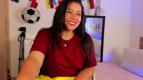 IG Yojanagomez  online show from 06-19-26, 04:22