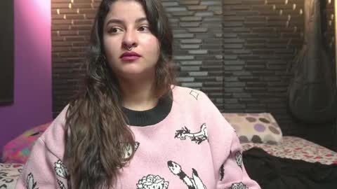 Mia online show from 11-04-25, 04:00