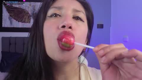 Snapshot of miafix chatting on 09-11-25, 01:44 Mia Carter Schedule 800 - 1430 gtm-5 online show from 09-11-25, 01:44