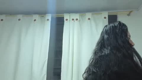 Mia Carter  Schedule 800 - 1430 gtm-5 online show from 02-01-26, 11:47