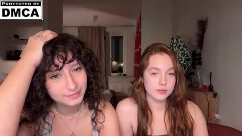 Mia online show from 03-02-26, 11:11