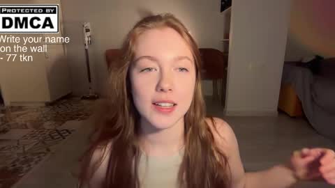 Mia online show from 04-14-26, 10:05