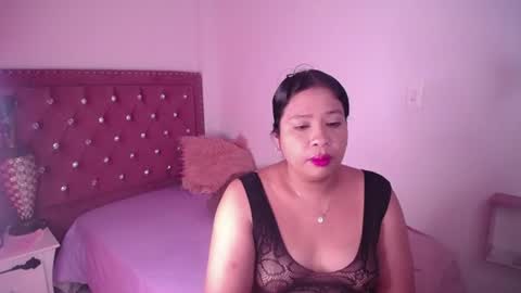 mia online show from 06-10-26, 03:07