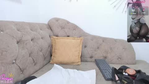 Miah Collins online show from 05-28-26, 06:49