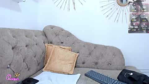 Miah Collins online show from 07-08-26, 05:50