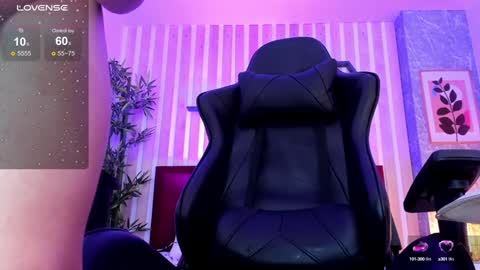 Mia Connor online show from 01-12-25, 11:50