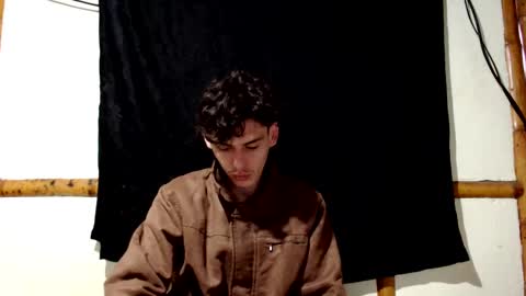 Mia  Sam online show from 11-23-25, 11:32