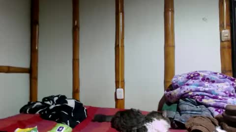 Mia  Sam online show from 04-19-26, 05:12