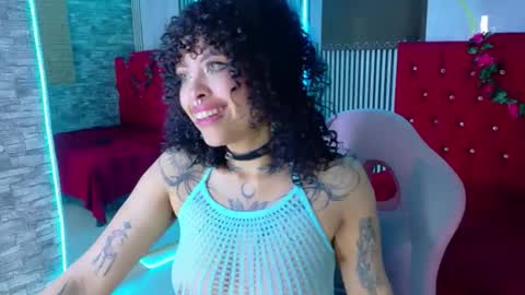 MIA VELEZ online show from 04-07-26, 03:18
