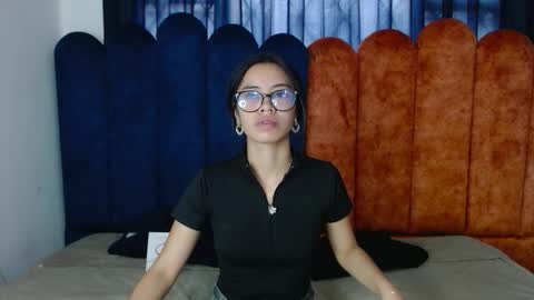 miahotcs online show from 03-11-26, 02:56