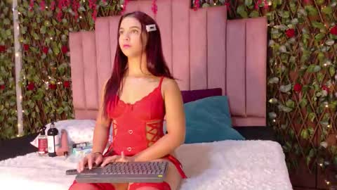 Mia online show from 01-07-26, 03:14