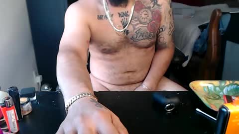 Snapshot of miaking chatting on 10-08-25, 05:54 Mark online show from 10-08-25, 05:54