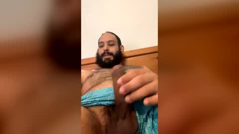 Mark online show from 06-16-26, 03:36