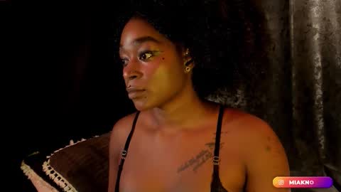 Mia online show from 02-03-26, 12:20