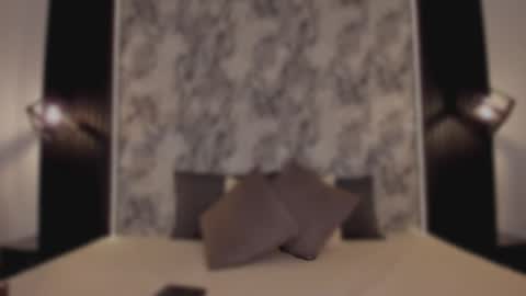 Mia Larouse online show from 02-18-26, 07:54