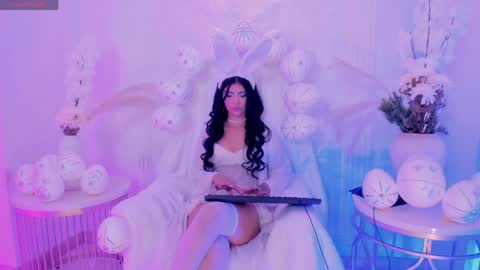 Call me Mia  online show from 04-06-26, 09:16