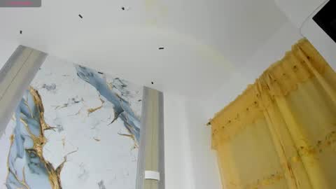 mialuxxi online show from 03-21-26, 08:30