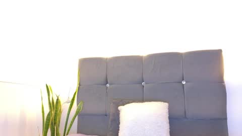 Snapshot of miamackleyn_ chatting on 05-07-26, 01:38 MIA online show from 05-07-26, 01:38
