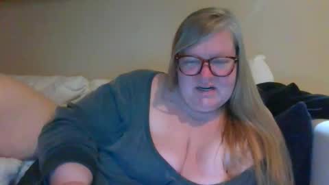 Miamarie555 online show from 04-25-26, 02:03