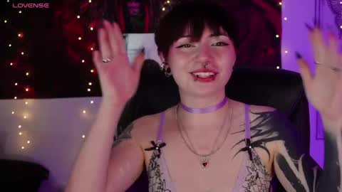 Lili online show from 04-25-26, 03:09