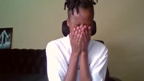 Muffin online show from 04-18-26, 11:36