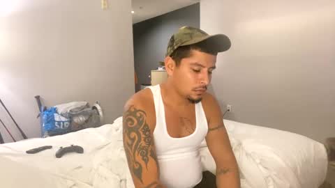 miamiclos1 online show from 01-16-25, 02:41