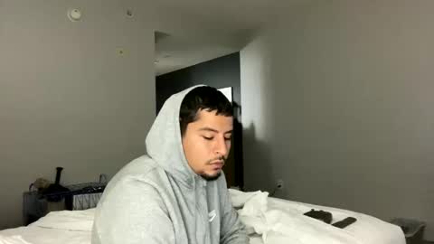 miamiclos1 online show from 01-22-25, 03:18