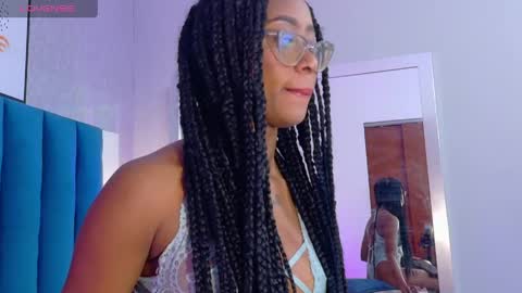 Mia  online show from 04-24-26, 12:29