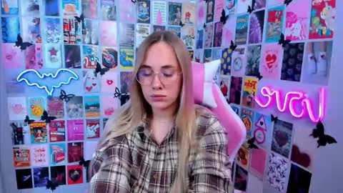 miamilas online show from 09-09-25, 05:12