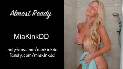 Mia online show from 11-13-25, 03:27