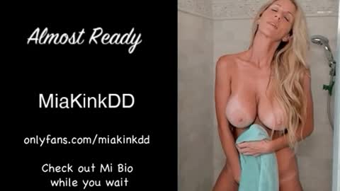 Snapshot of miamilfs chatting on 07-17-26, 02:56 Mia online show from 07-17-26, 02:56