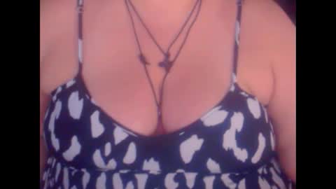 maya online show from 10-28-25, 08:40