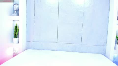 Mia Mistrex online show from 09-25-25, 04:38