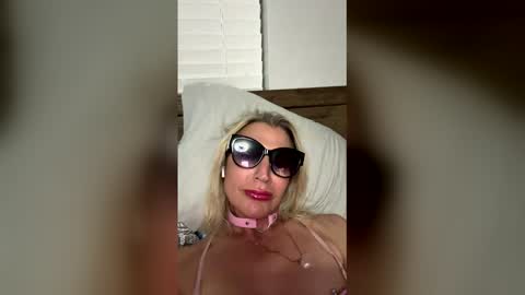 Snapshot of miamitransgirl305 chatting on 02-16-26, 02:51 miamitransgirl305 online show from 02-16-26, 02:51