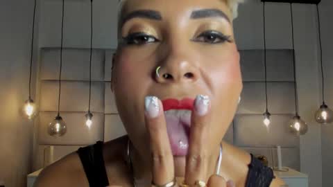 Mia Morgann online show from 02-03-25, 03:06