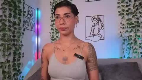 Mia Morgann online show from 07-05-26, 10:22