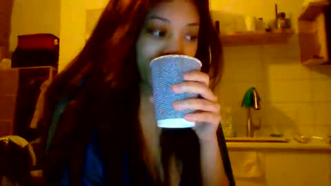 MiaMuffn online show from 04-08-26, 03:17